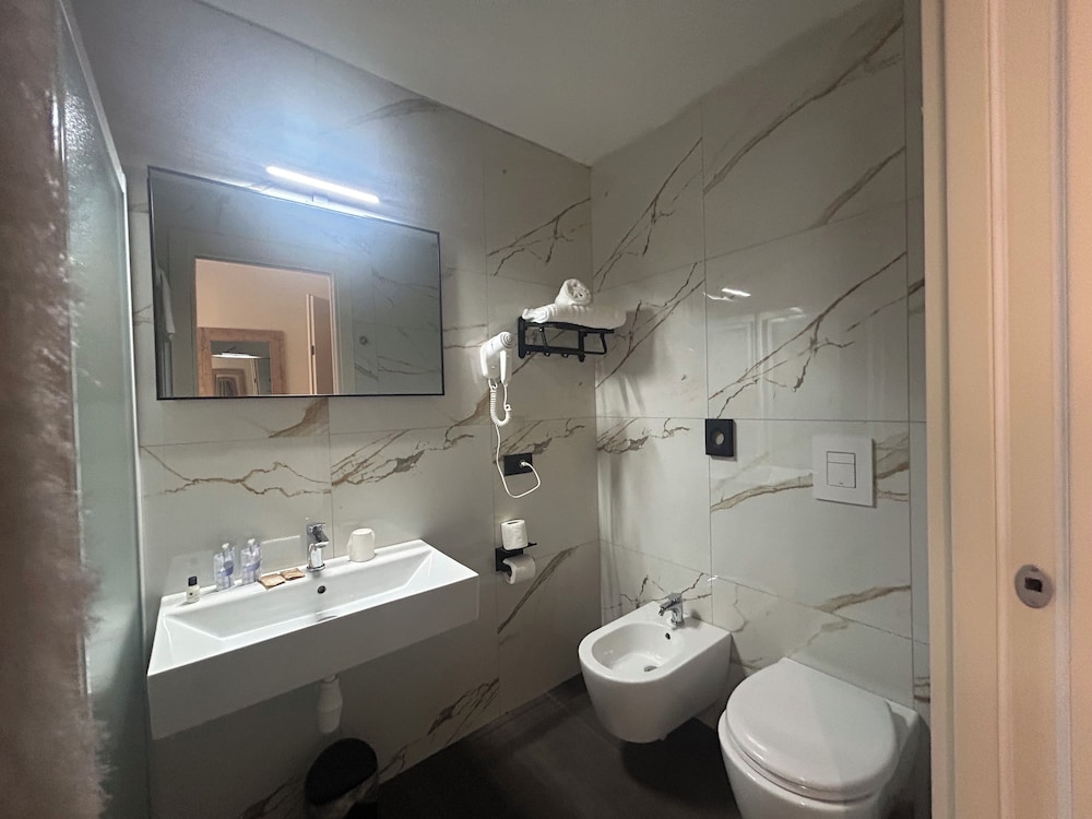Hotel Stradivari 48/50