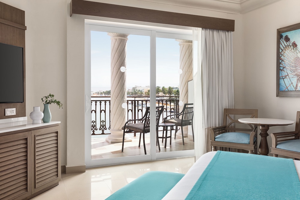Wyndham Alltra Playa Del Carmen, Adults Only All Inclusive Resort 28/50