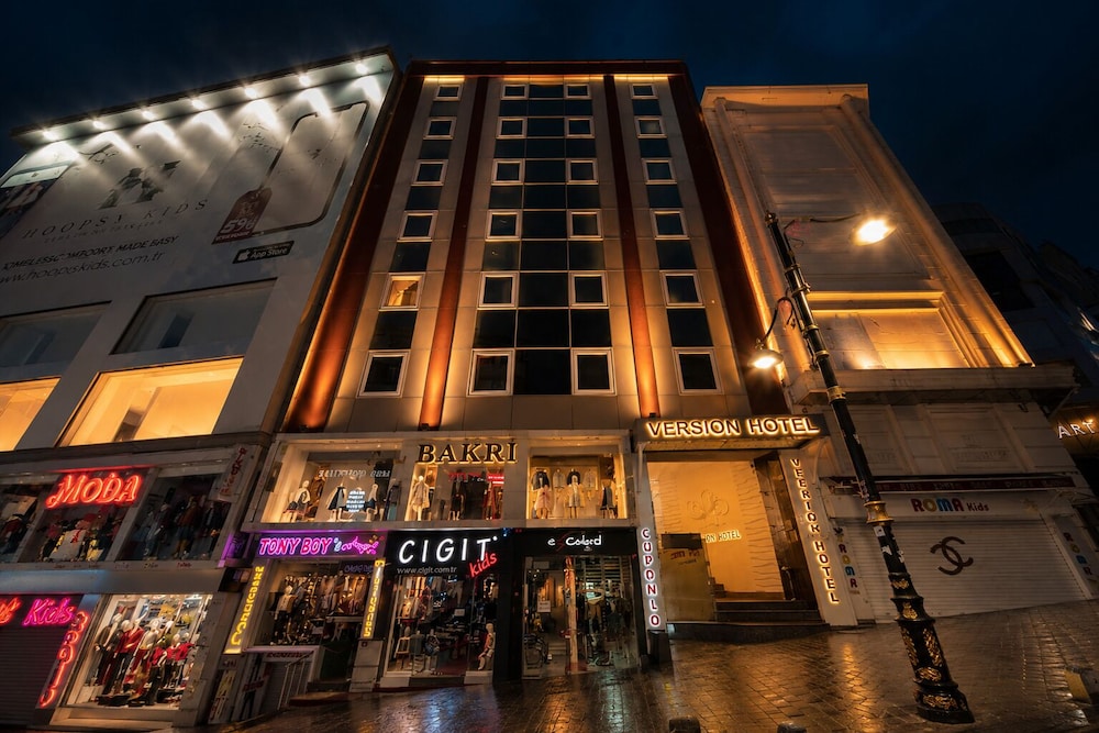 Version Hotel 2/54