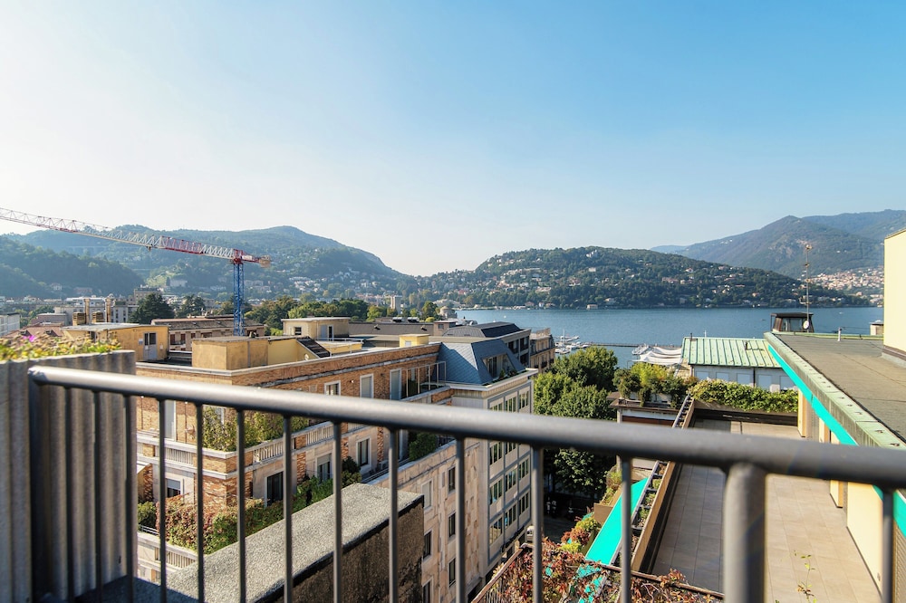 Terrazza Rooftop 32/34