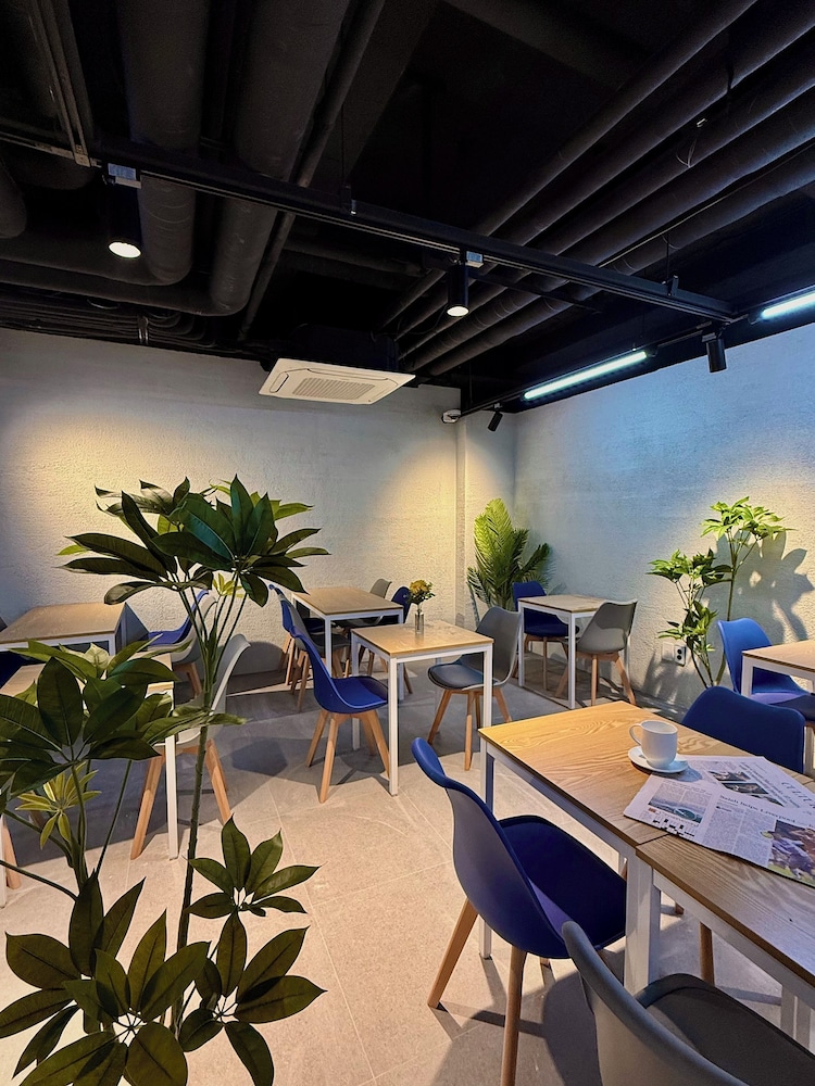 Connected Hotel Guro 55/64