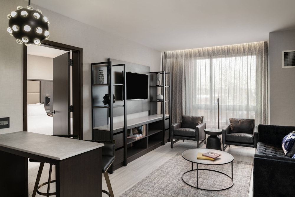 Ac Hotel By Marriott Portsmouth Downtown/Waterfront 32/77