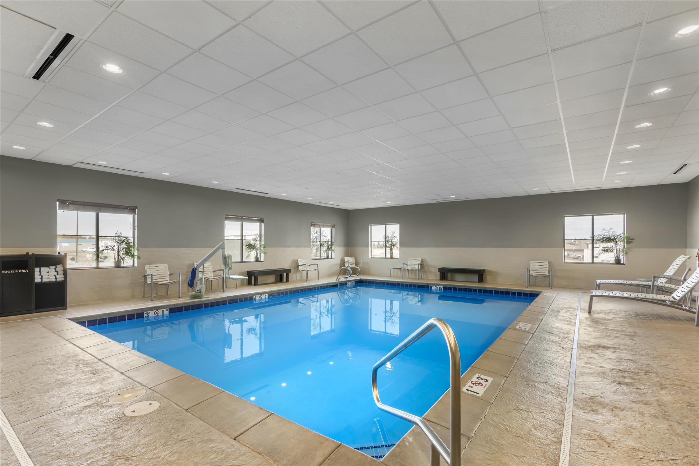 Best Western Plus Williston Hotel & Suites 30/50