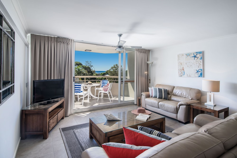 Newport Mooloolaba 27/76
