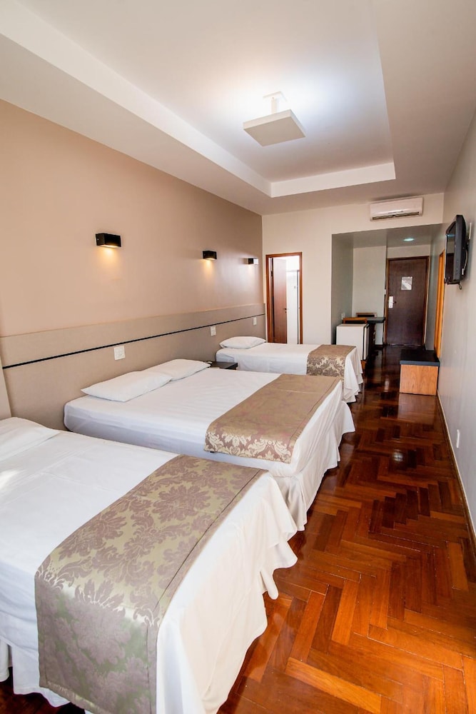 SERRANO RESIDENCIAL HOTEL 23/54