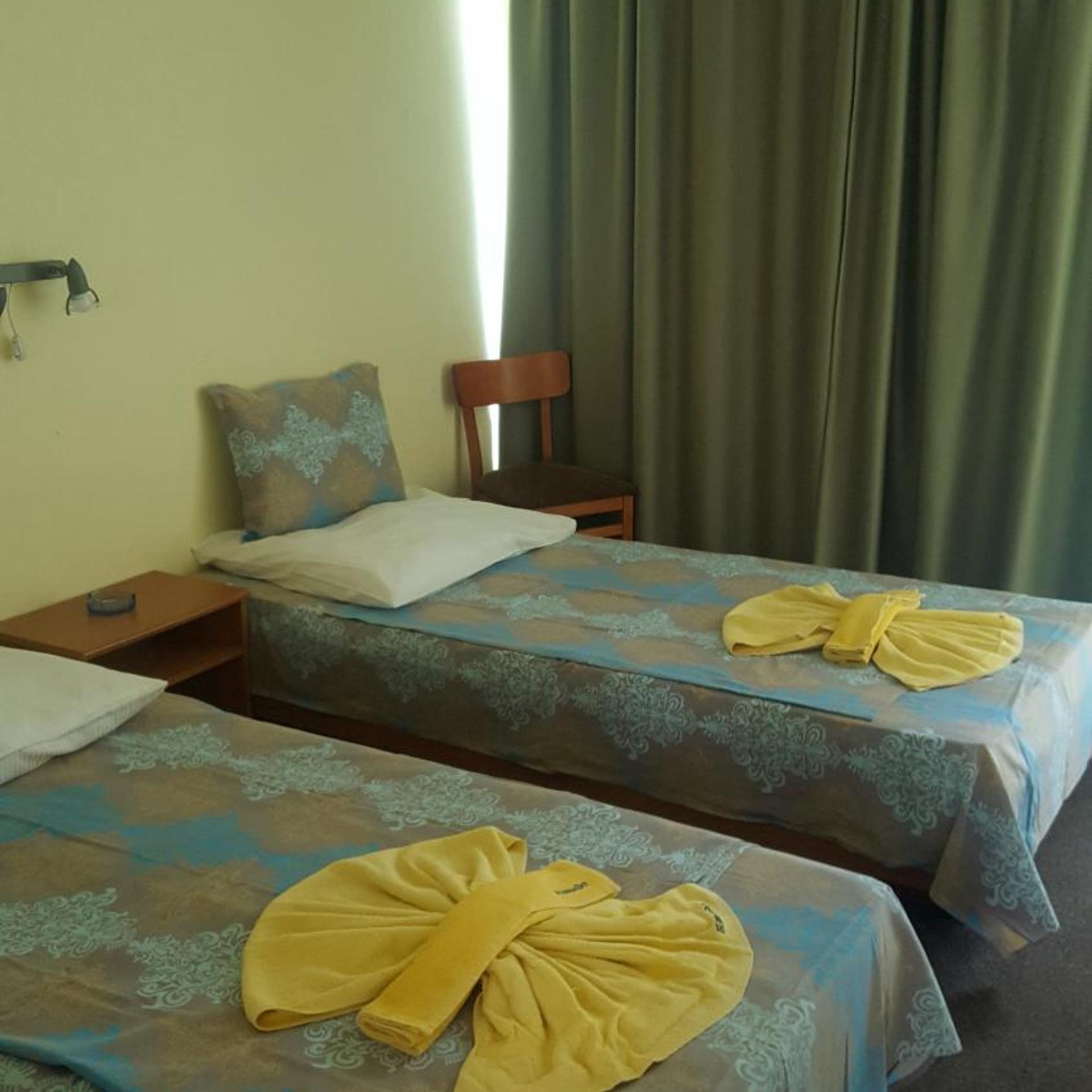 Balaton Hotel 14/52