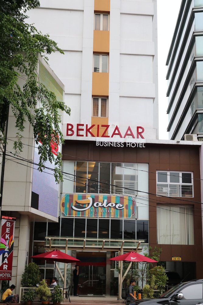 Bekizaar Hotel 3/56