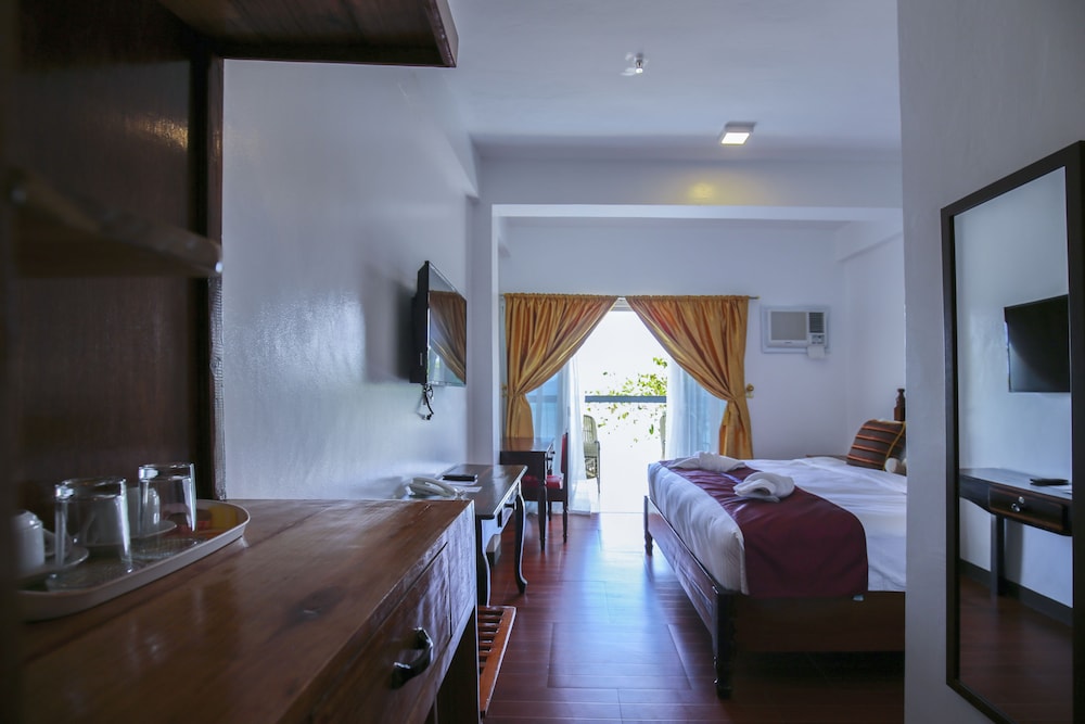Doublegem Beach Resort 38/79