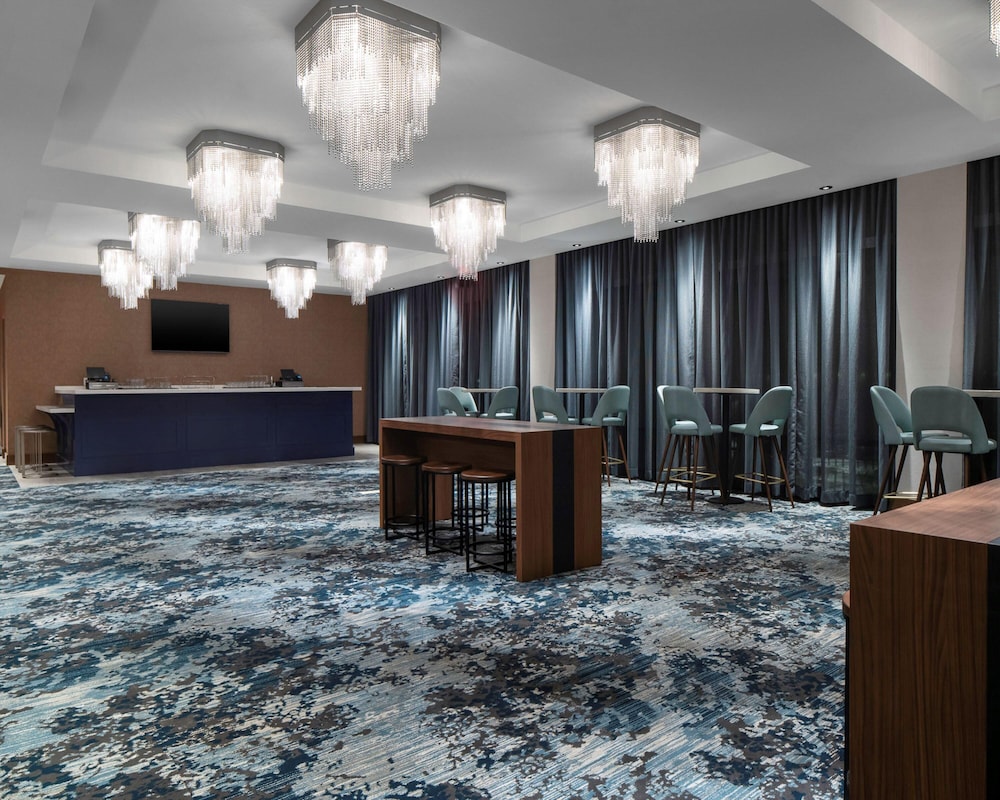 Hyatt Place Allentown / Lehigh Valley 21/23