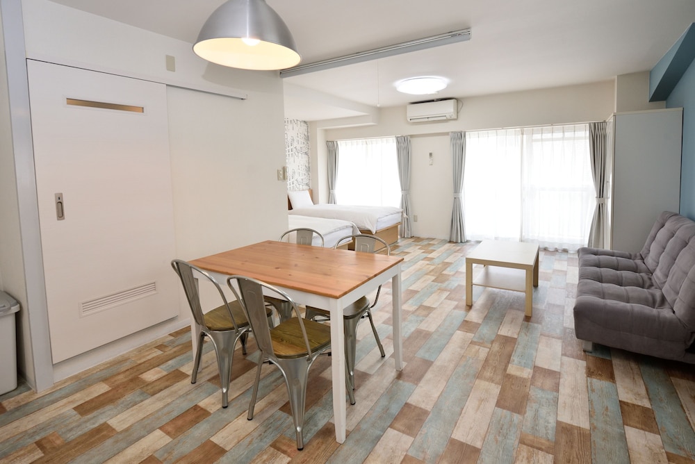 Wallaby House 37/46