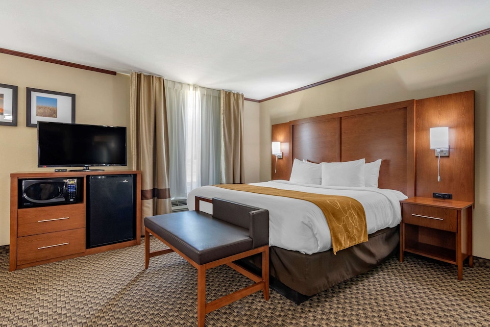 Comfort Suites Manhattan 14/43