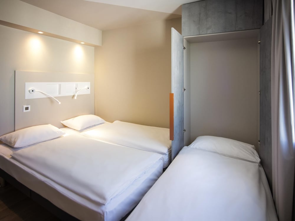 ibis budget Fribourg 16/49