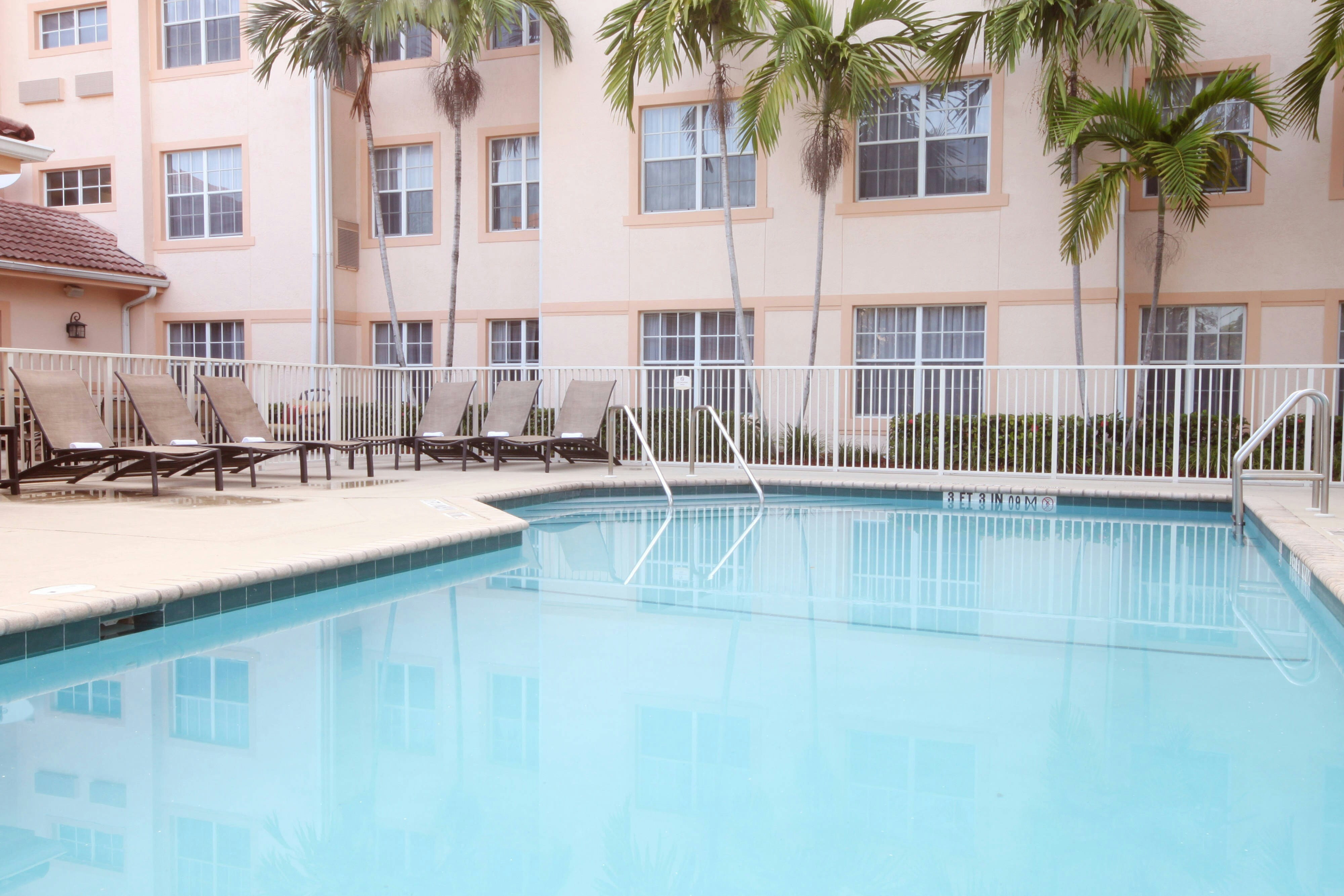 Residence Inn By Marriott 3/28