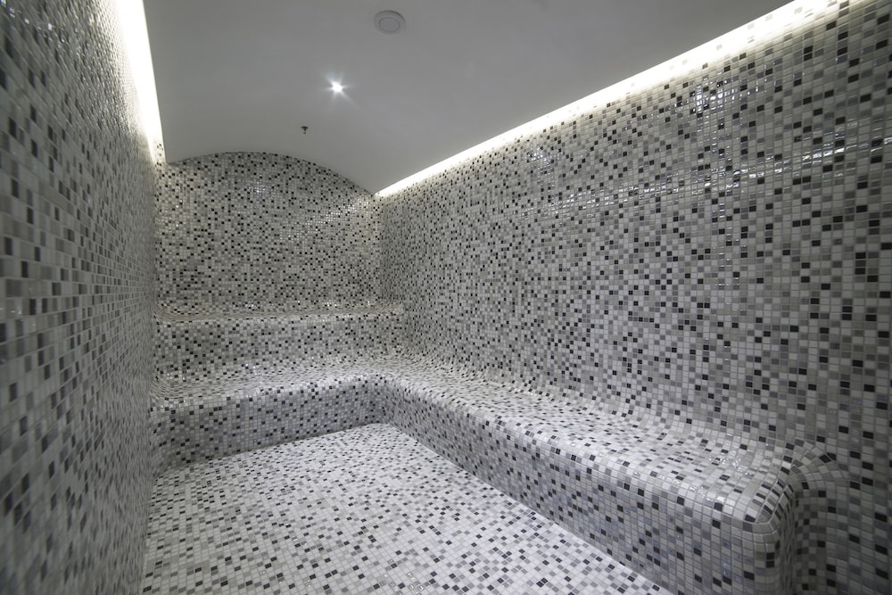 Radisson Collection Hotel Vadistanbul 73/75