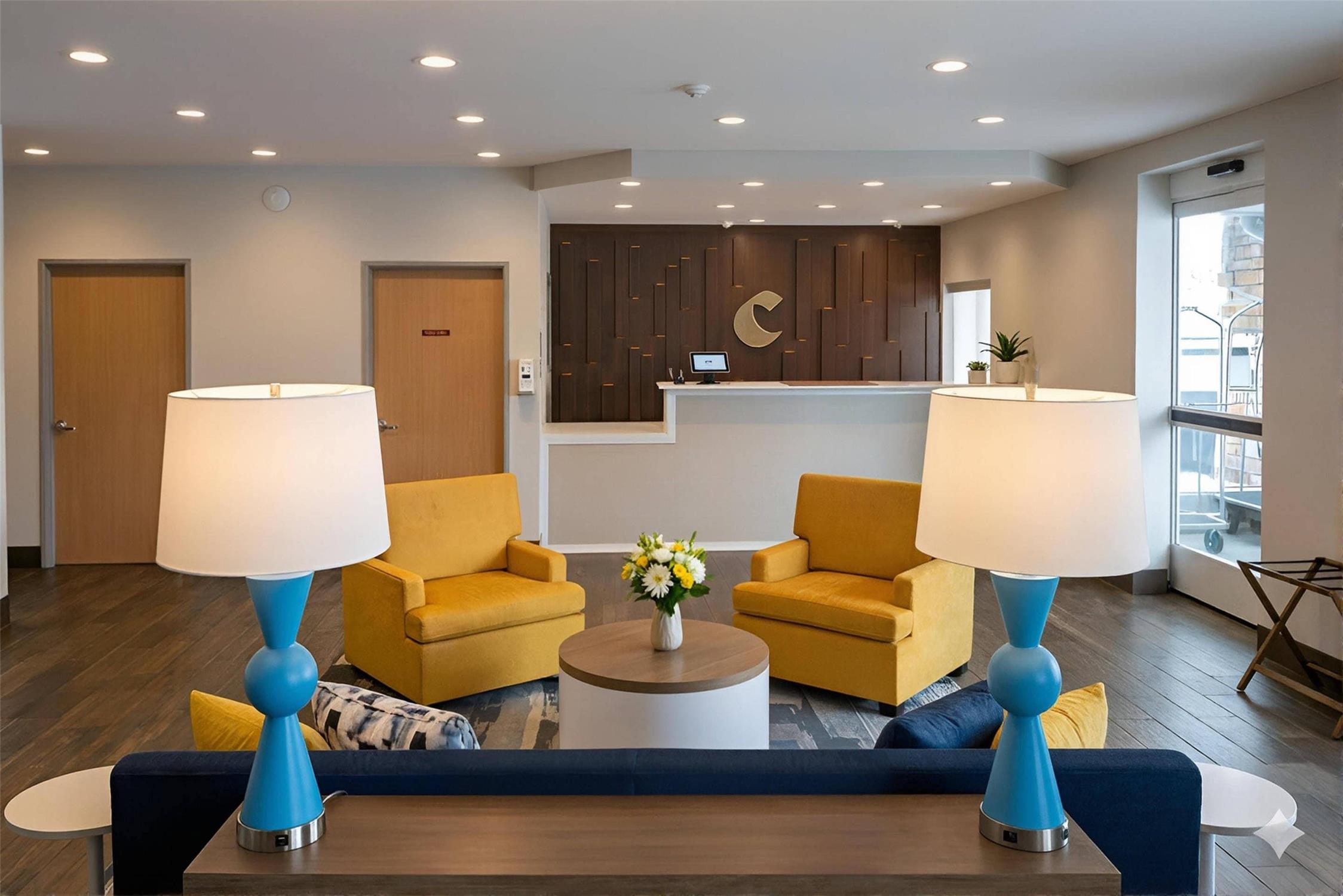 Comfort Inn & Suites Wisconsin Dells, WI 27/29