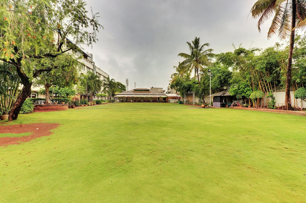 SANKAM RESIDENCY 26/33