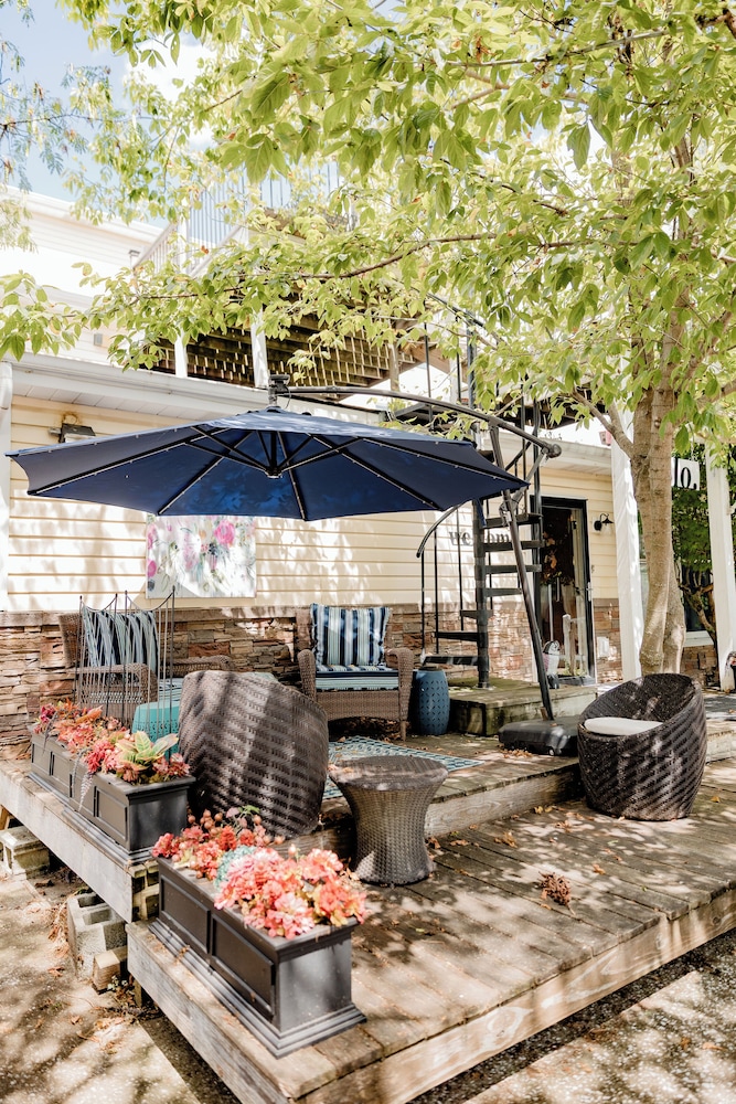 Montgomery Inn BnB 47/50