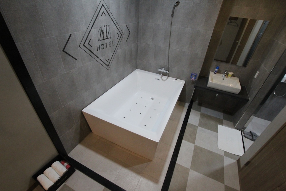 Nova Hotel 29/32