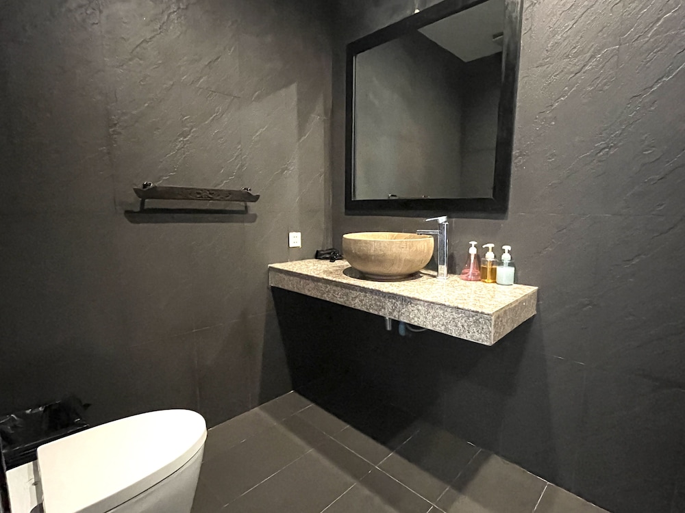 Prana Hotel 47/50