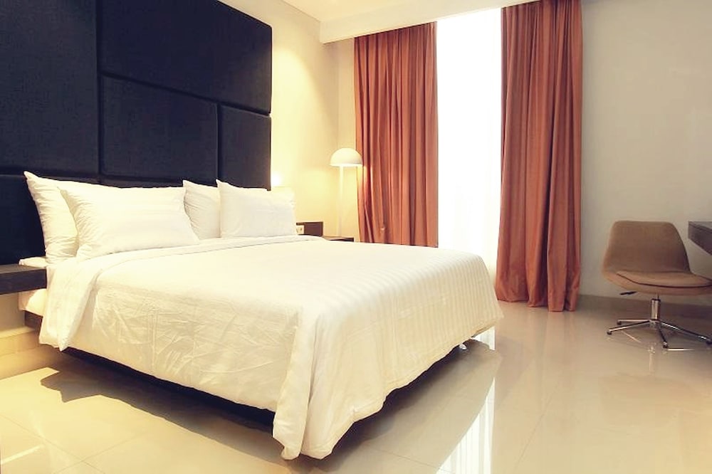 Grandia Hotel 25/66