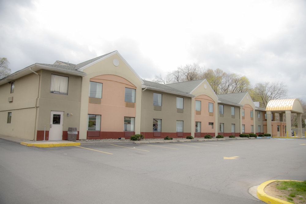 Howard Johnson By Wyndham Allentown Dorney Hotel Suites 3/36