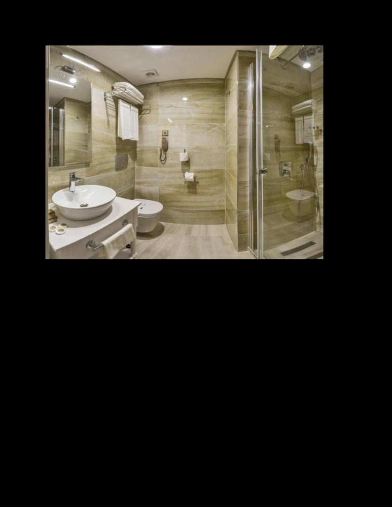 HANNA HOTEL 31/69