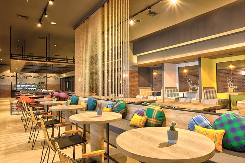 Rooms Inc Hotel Pemuda 44/59