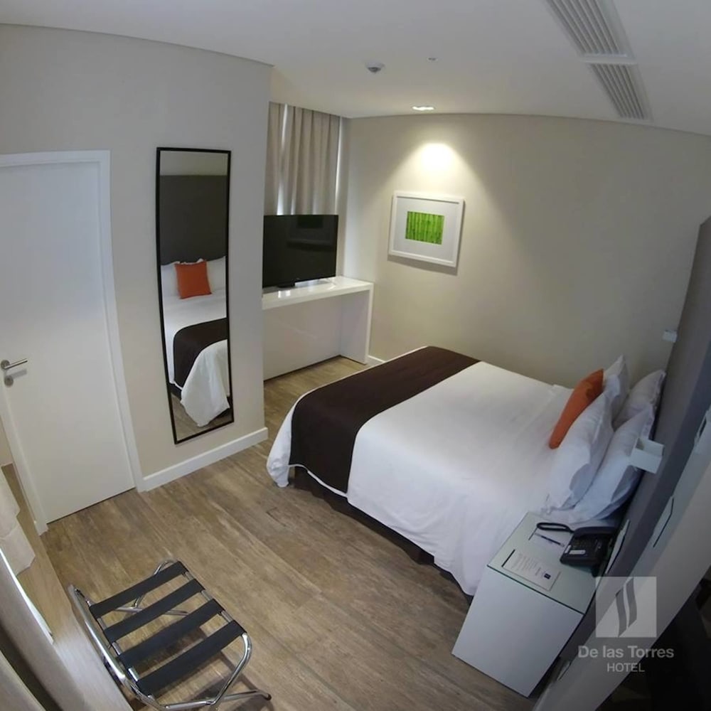 Paseo La Galeria Hotel & Suites 17/49
