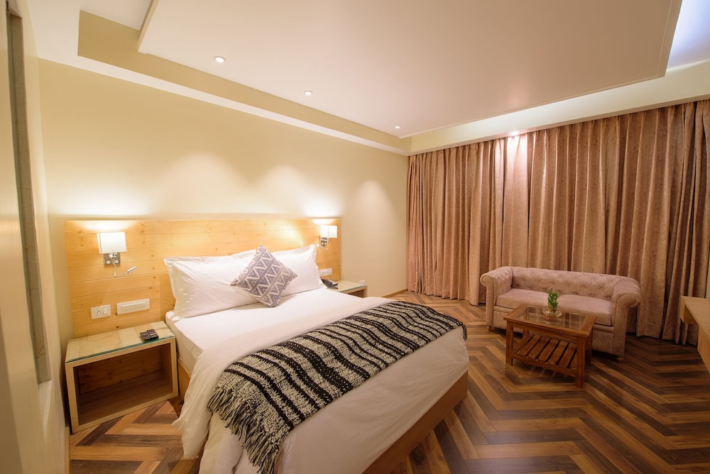 Naturevilas Sarovar Premiere Manali 32/65