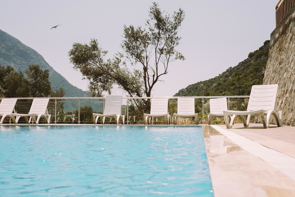 7 Green Boutique Hotel 30/32