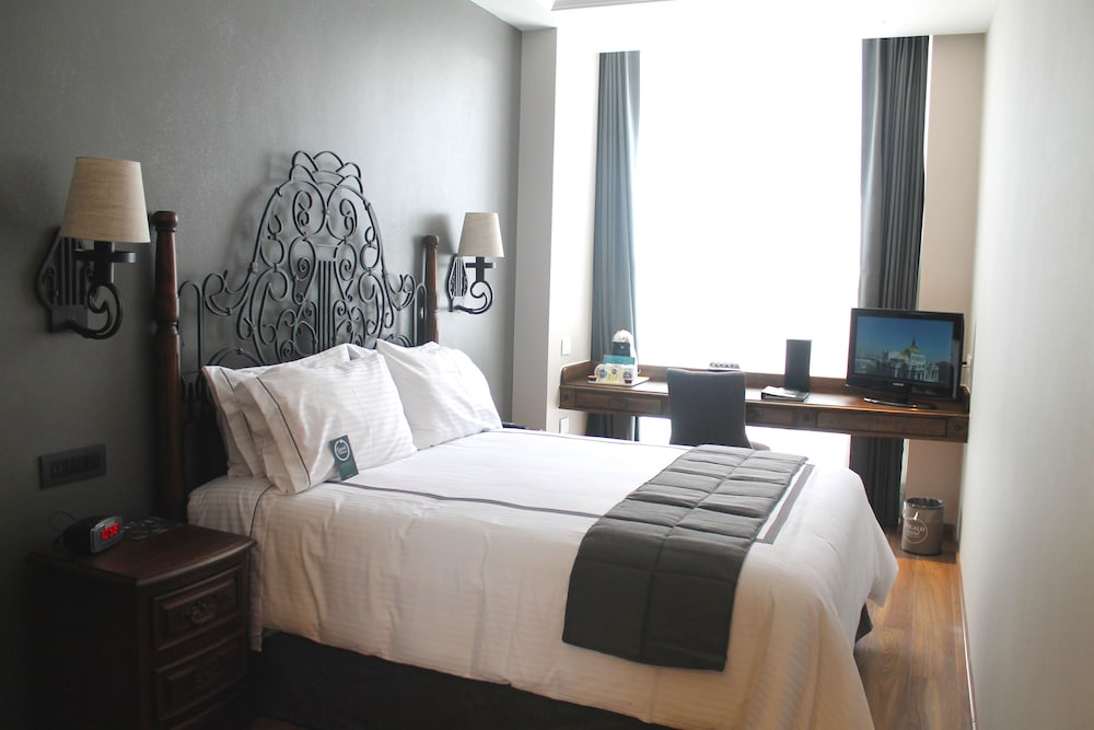 Zocalo Central Hotel 13/73