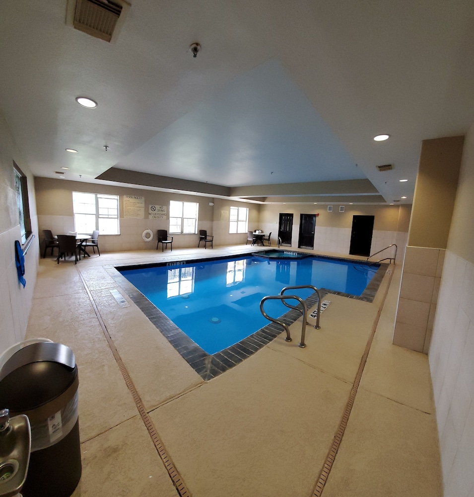 Comfort Suites Tomball Medical Center, TX 19/57