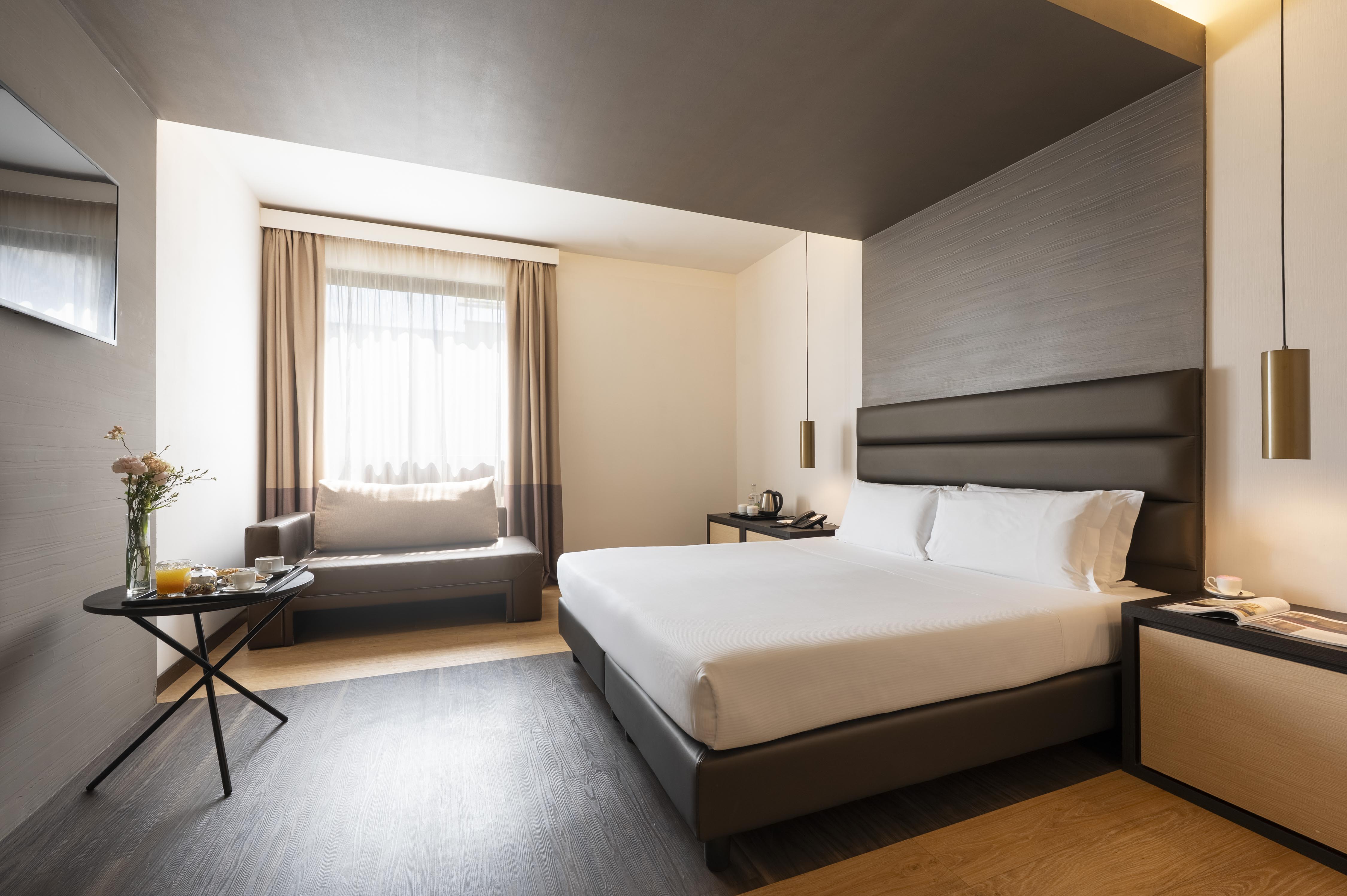Room, Triple