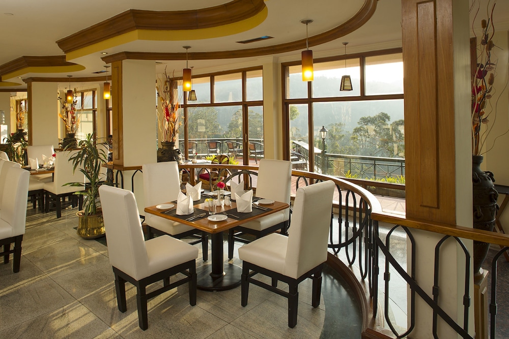 Gem Park Ooty 28/33