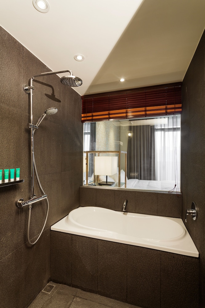 Lacle Hotel Luzhou Taipei 39/44