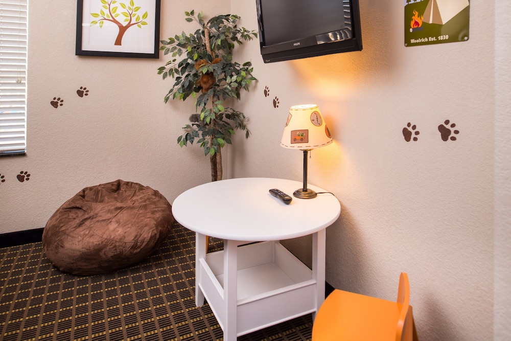 Holiday Inn Express Hotel And Suites Pittsburg 58/73