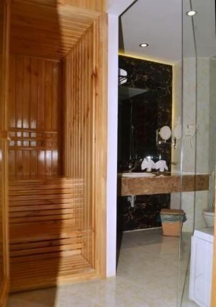 Hoang Yen 1 Hotel 44/75