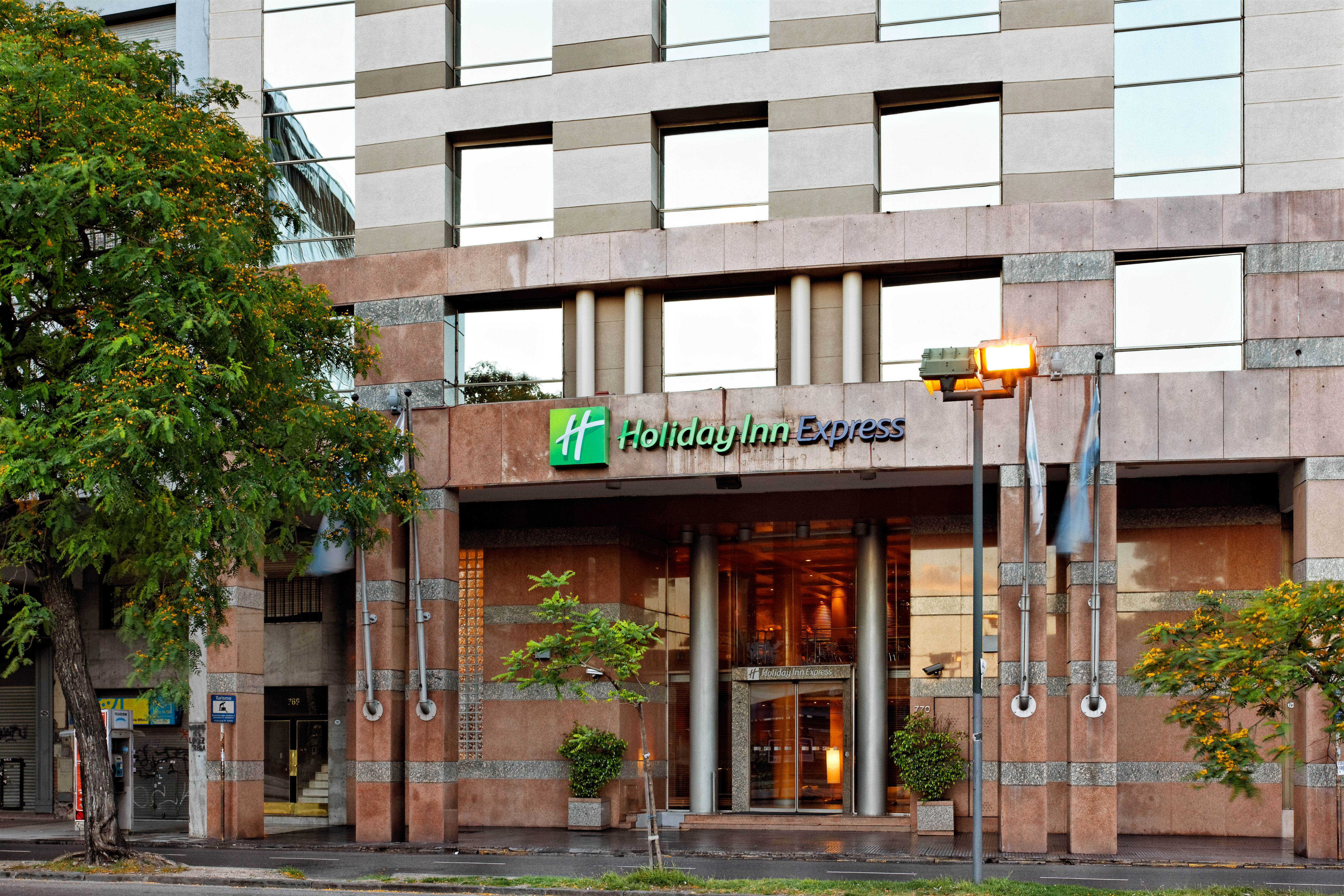 Holiday Inn Express Puerto Madero in BUENOS AIRES