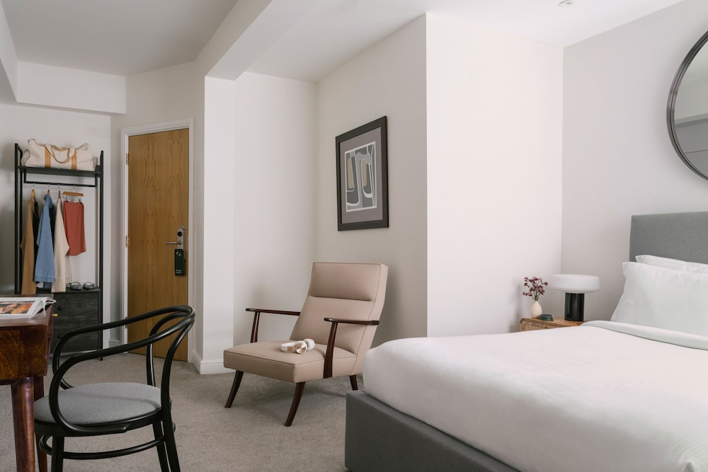 Kensington Gardens Hotel, Sonder by Marriott Bonvoy 17/50