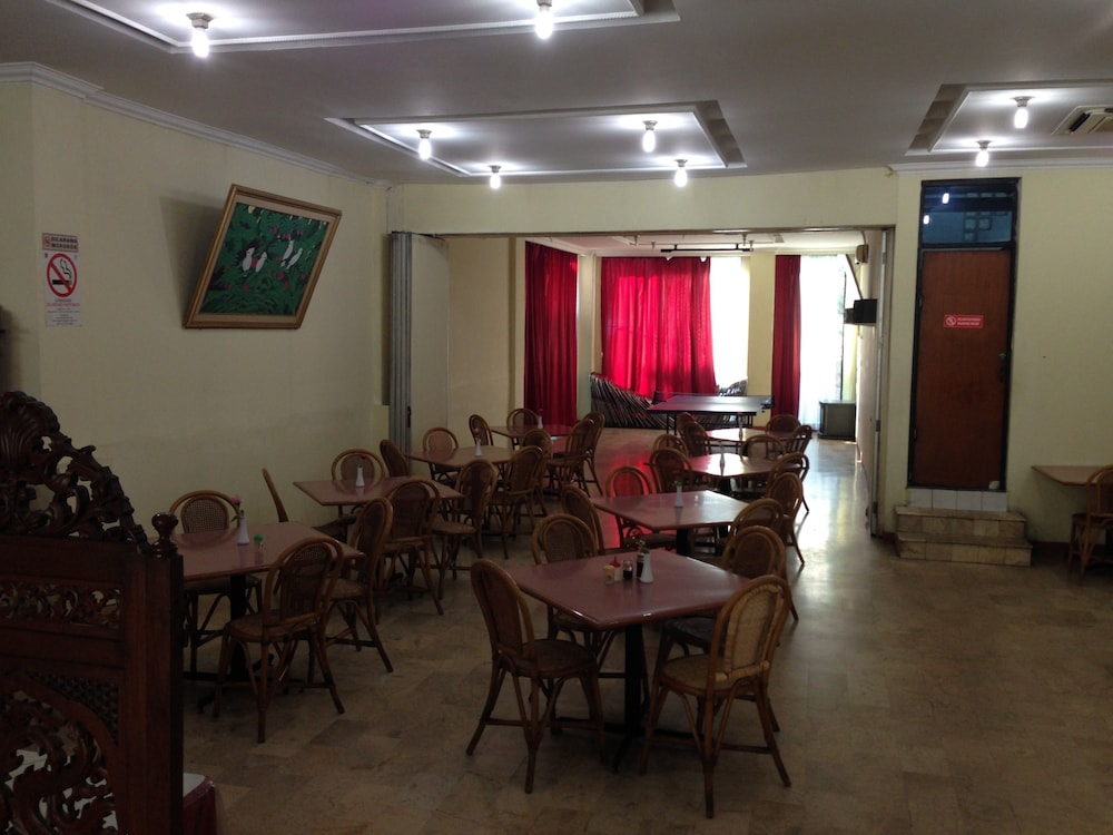 Hotel Lautze Indah 29/44
