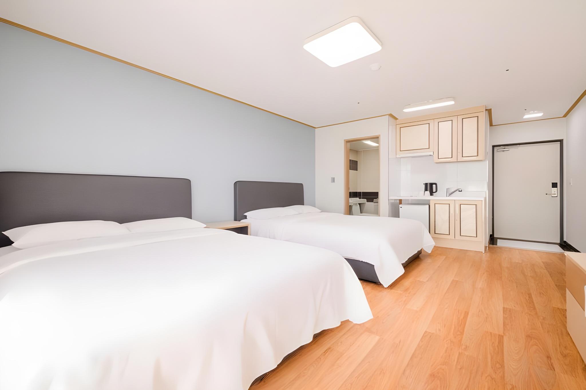 Room, Queen Bed, Sea View, 17 Pyeong