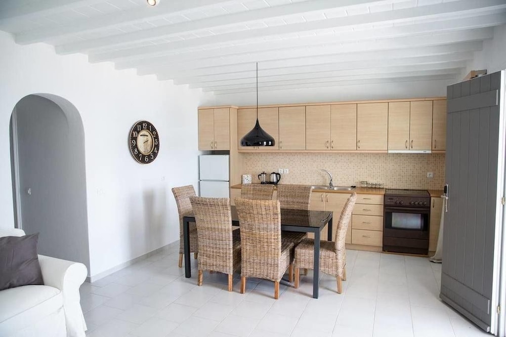 Bellou Suites 31/50