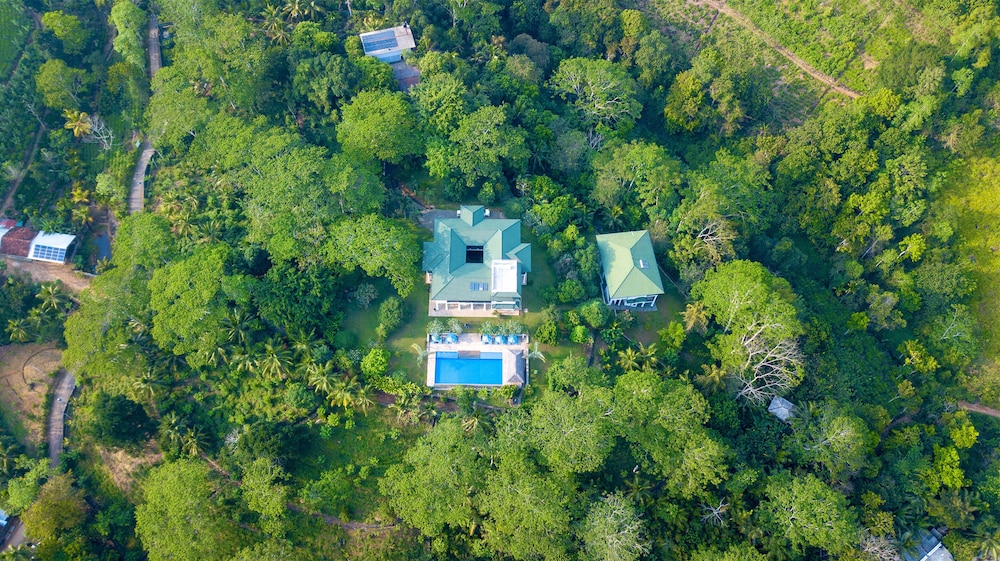 Niyagama House 40/50
