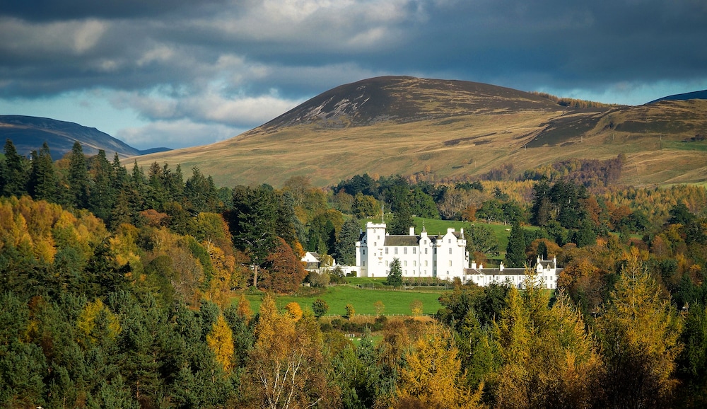 Knockendarroch Hotel 57/63