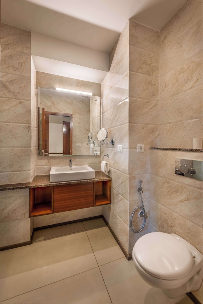 Glenview Resort Kasauli, a member of Radisson Individuals 49/50