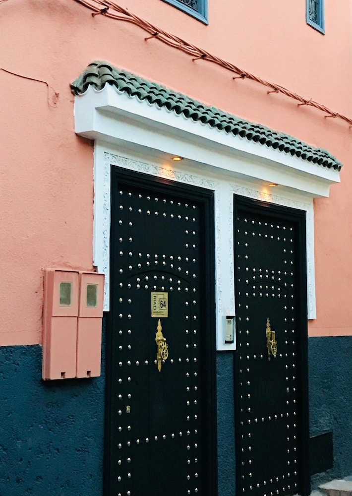 Riad 64 1/48