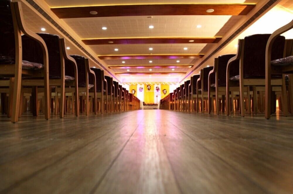 RYDGES INN KOTTAKAL 17/28