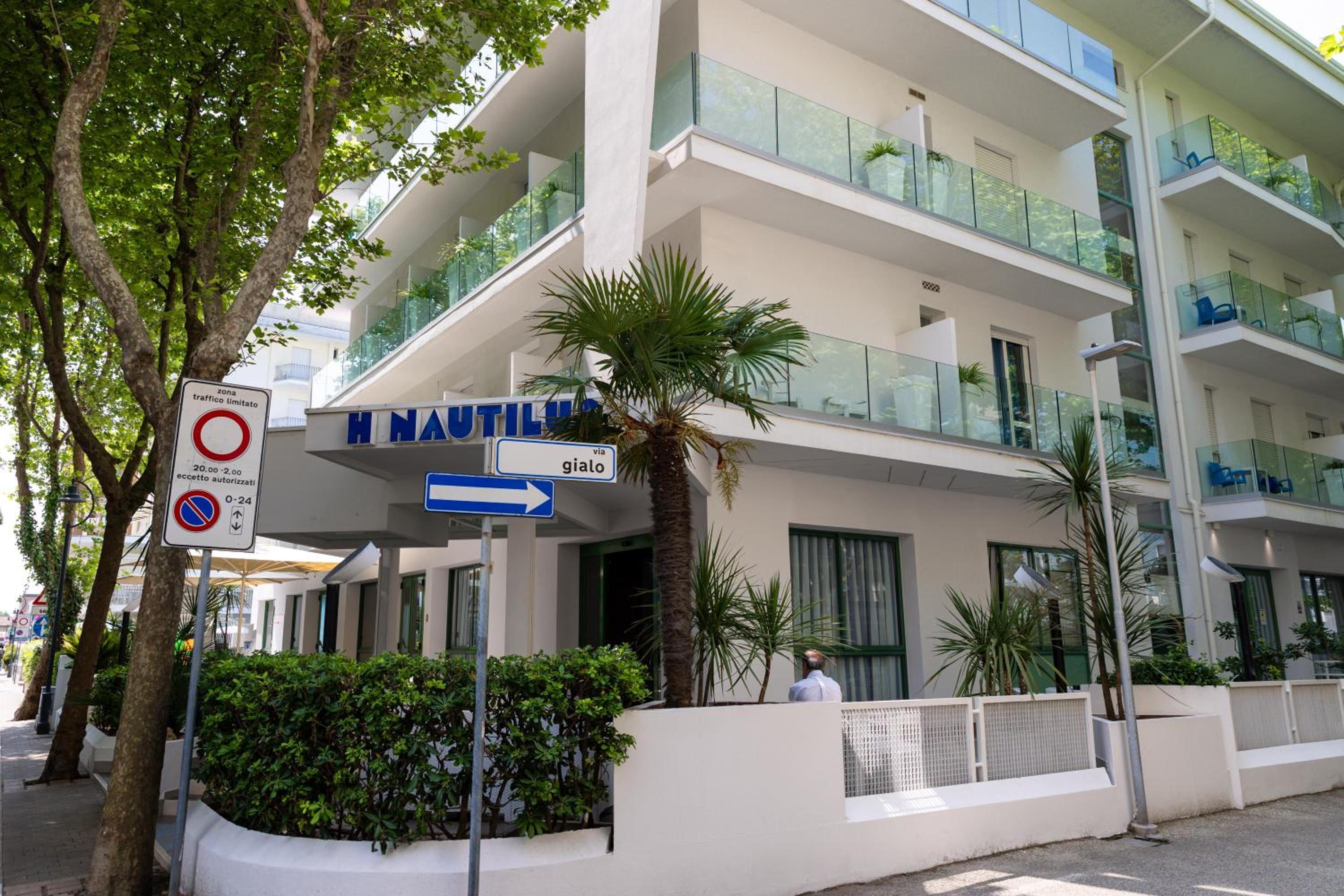 Hotel Nautilus 2/50