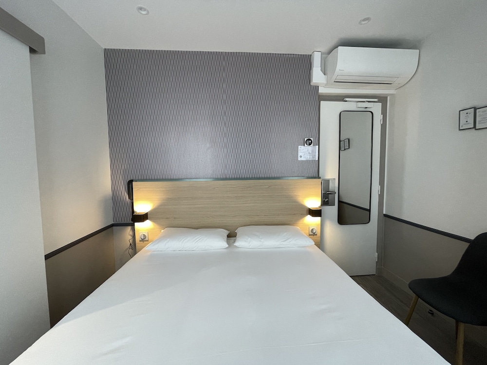 Hotel De Saint Germain 22/50