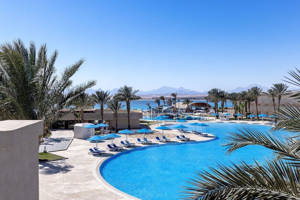 THE V Luxury Resort Sahl Hasheesh 47/50